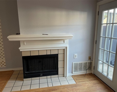 3149 Royal Lane - Photo Thumbnail 4