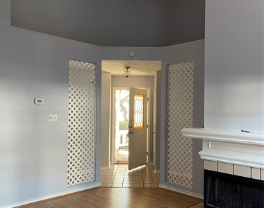 3149 Royal Lane - Photo Thumbnail 3