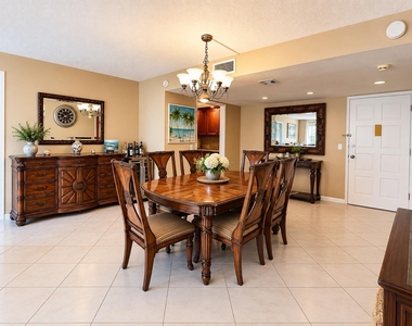3570 S Ocean Boulevard - Photo Thumbnail 8