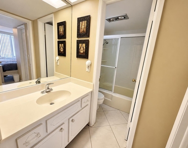 3570 S Ocean Boulevard - Photo Thumbnail 22