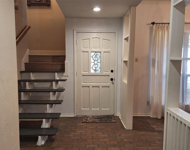 2022 Brookside Drive - Photo Thumbnail 1