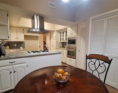 2022 Brookside Drive - Photo Thumbnail 10