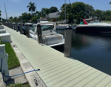 1350 River Reach Drive - Photo Thumbnail 13