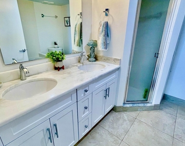 2700 N Highway A1a - Photo Thumbnail 13