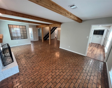 14710 Overview Drive - Photo Thumbnail 4