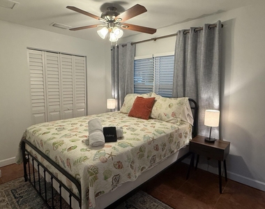4104 Garden Avenue - Photo Thumbnail 7