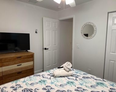 4104 Garden Avenue - Photo Thumbnail 16
