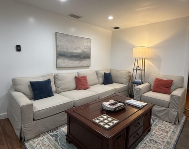 4104 Garden Avenue - Photo Thumbnail 5
