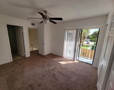 588 Green Springs Place - Photo Thumbnail 9