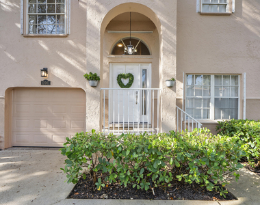10961 Nw 12th Drive - Photo Thumbnail 2