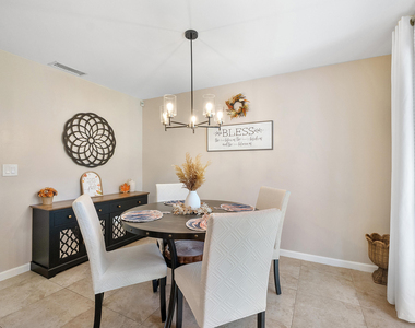 10961 Nw 12th Drive - Photo Thumbnail 15