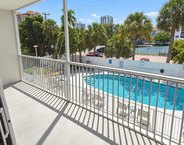 1439 S Ocean - Photo Thumbnail 14