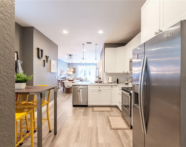 2092 Pasa Verde Lane - Photo Thumbnail 7