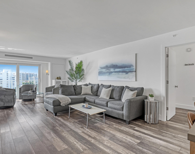 3301 S Ocean Boulevard - Photo Thumbnail 5