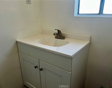 408 W Cleveland Avenue - Photo Thumbnail 8