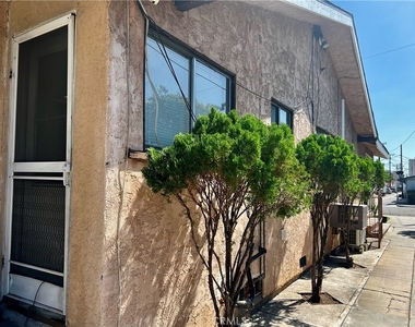 408 W Cleveland Avenue - Photo Thumbnail 15