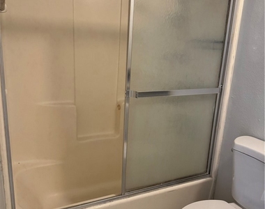 125 Bluff Road - Photo Thumbnail 4