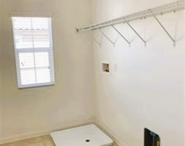 5993 Silveira Street - Photo Thumbnail 8