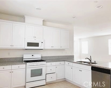 5993 Silveira Street - Photo Thumbnail 2