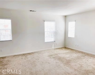5993 Silveira Street - Photo Thumbnail 5