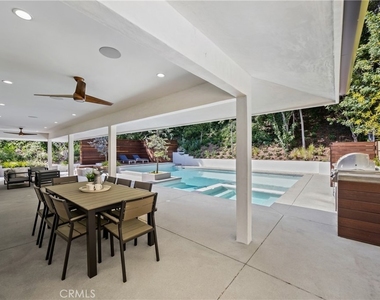 16105 Clear Oak Drive - Photo Thumbnail 30