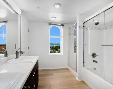 124 W Colorado - Photo Thumbnail 25