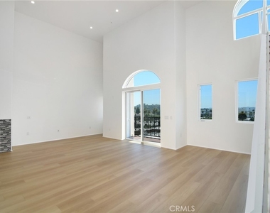 124 W Colorado - Photo Thumbnail 10
