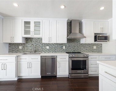 6824 Las Olas - Photo Thumbnail 7