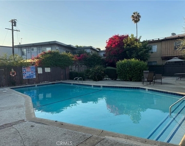 7301 Lennox Avenue - Photo Thumbnail 3