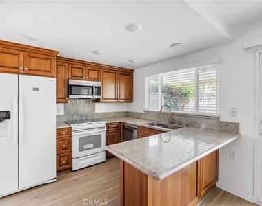 5292 Bransford Drive - Photo Thumbnail 7