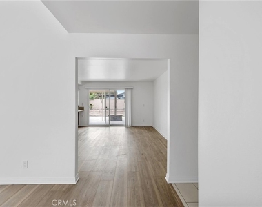 5292 Bransford Drive - Photo Thumbnail 14