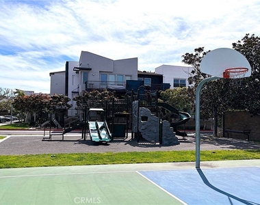 5510 W 149th Place - Photo Thumbnail 24