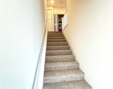 5510 W 149th Place - Photo Thumbnail 17