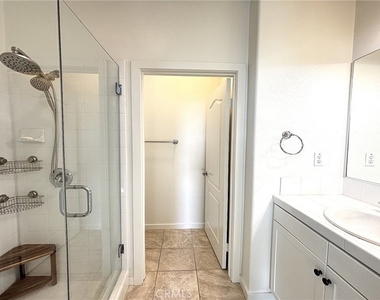 5510 W 149th Place - Photo Thumbnail 13