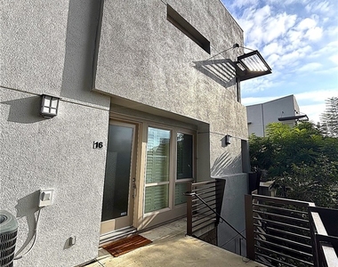 5510 W 149th Place - Photo Thumbnail 3