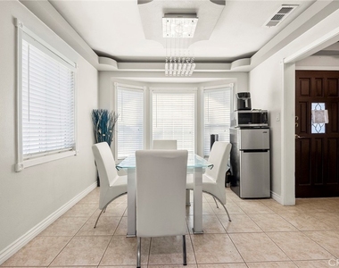 8049 Coral Bell Way - Photo Thumbnail 9