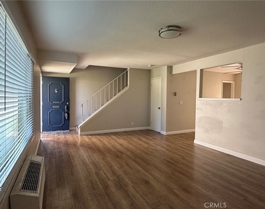 1722 Mitchell Avenue - Photo Thumbnail 10