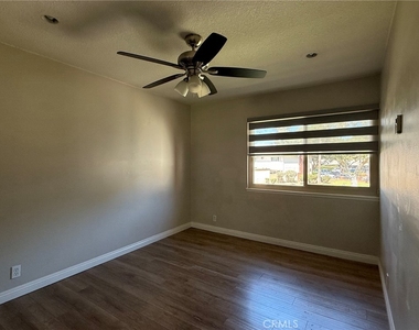 1722 Mitchell Avenue - Photo Thumbnail 14