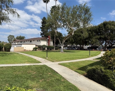 1722 Mitchell Avenue - Photo Thumbnail 8