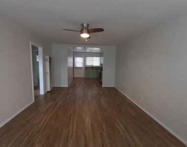 378 Park Way Street - Photo Thumbnail 2