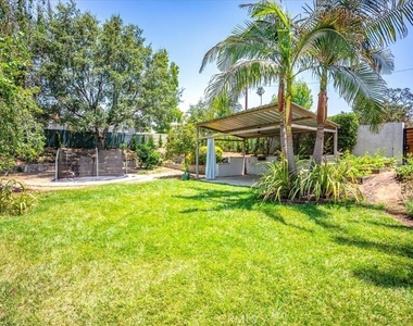 385 E Mendocino Street - Photo Thumbnail 34