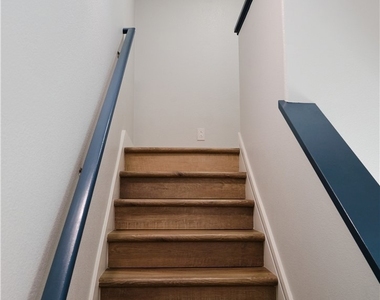 3902 Orangewood - Photo Thumbnail 7