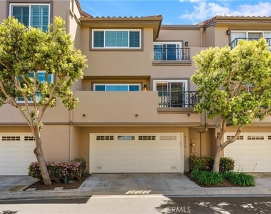 19228 Seabrook Lane - Photo Thumbnail 17