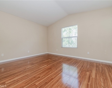 23 Willowdale - Photo Thumbnail 22