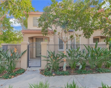 23 Willowdale - Photo Thumbnail 1