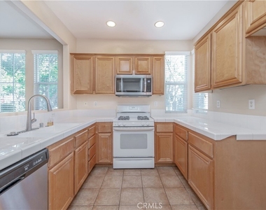 23 Willowdale - Photo Thumbnail 10