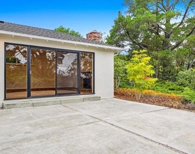 1061 Parrott Drive - Photo Thumbnail 38