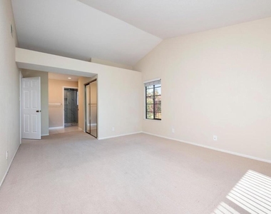 3 Amy Drive - Photo Thumbnail 12