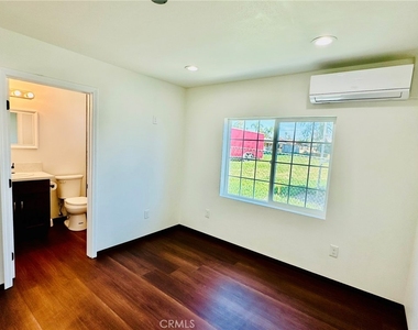 8690 Tourmaline Court - Photo Thumbnail 8