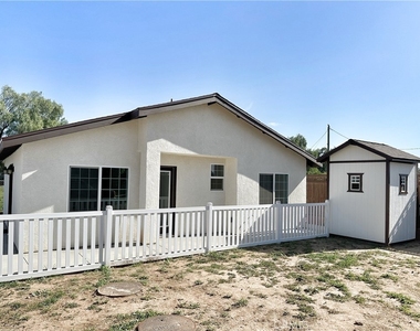 8690 Tourmaline Court - Photo Thumbnail 2